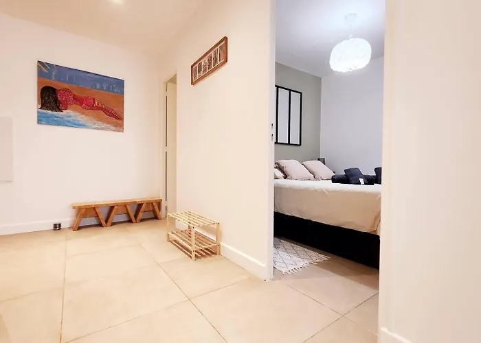 Appartement Le Thuret Fleuri - T3 Avec Terrasse