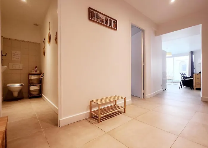 Le Thuret Fleuri - T3 Avec Terrasse Antibes