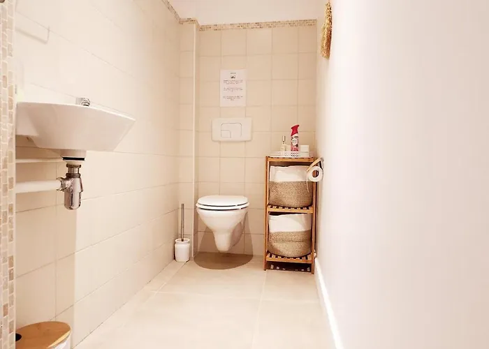 Le Thuret Fleuri - T3 Avec Terrasse Antibes